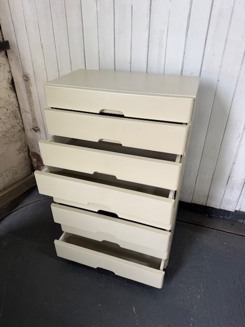 Hulsta Chest of Drawers