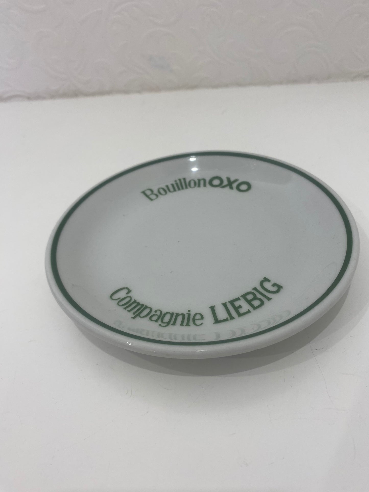 Compagnie Liebig Bouillon OXO TIKI Saucer Plate