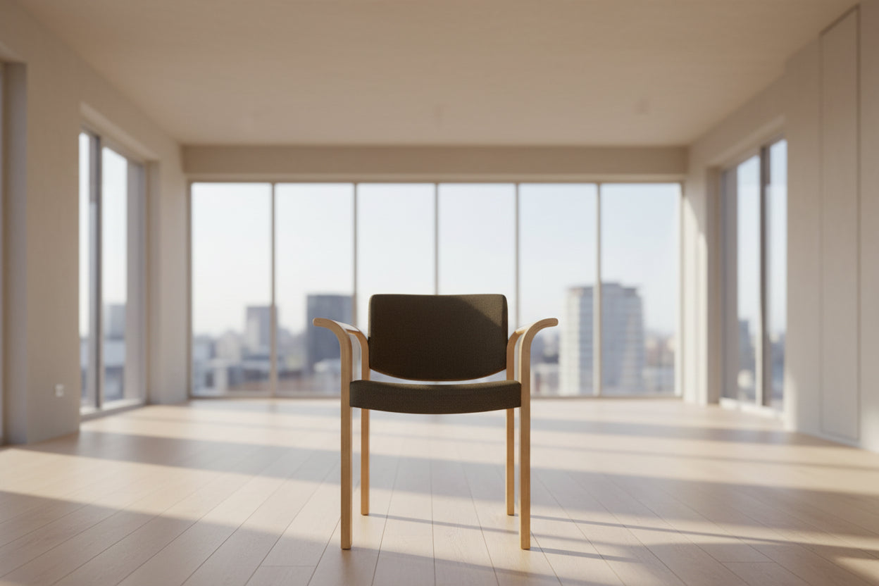 Pair of Magnus Olesen chairs - Made in Denmark