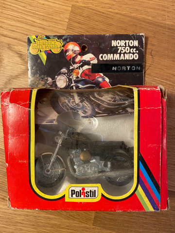 Polistil Norton 750 cc Commando