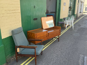 Discover Timeless Mid-Century Treasures in Ringwood, Hampshire