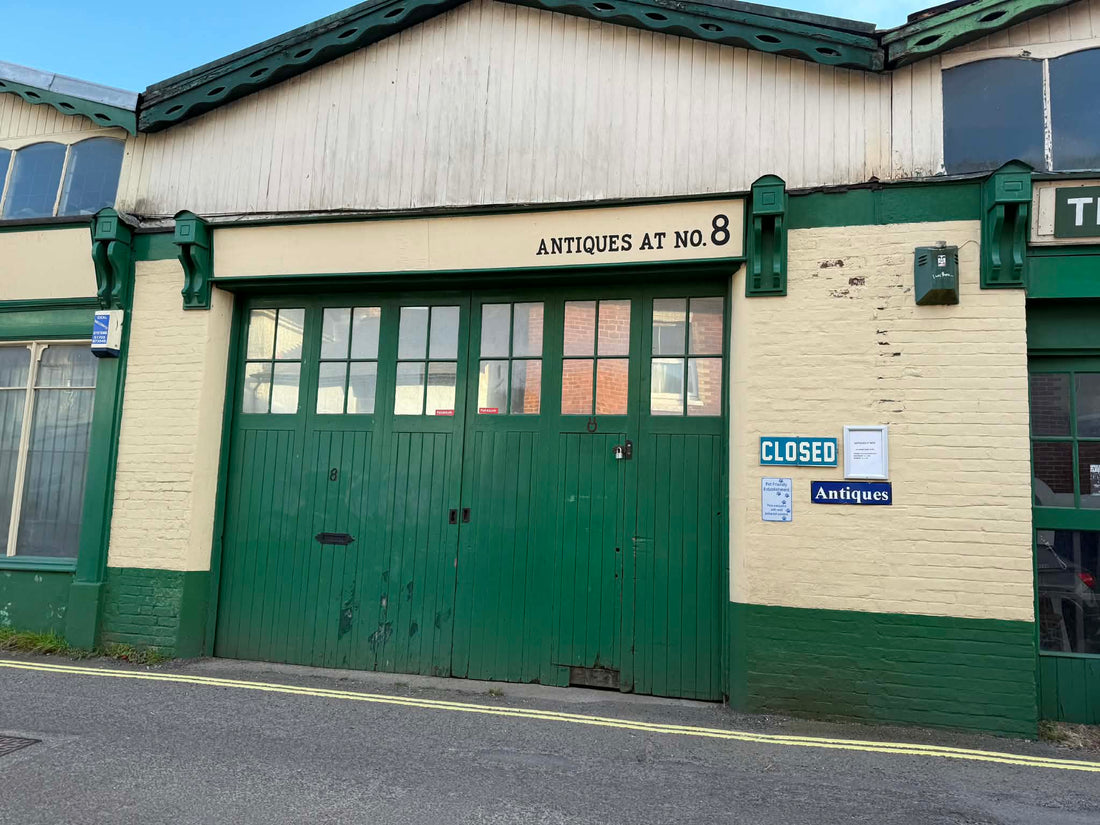 Discover Unique Antiques in the New Forest with Fish4Junk
