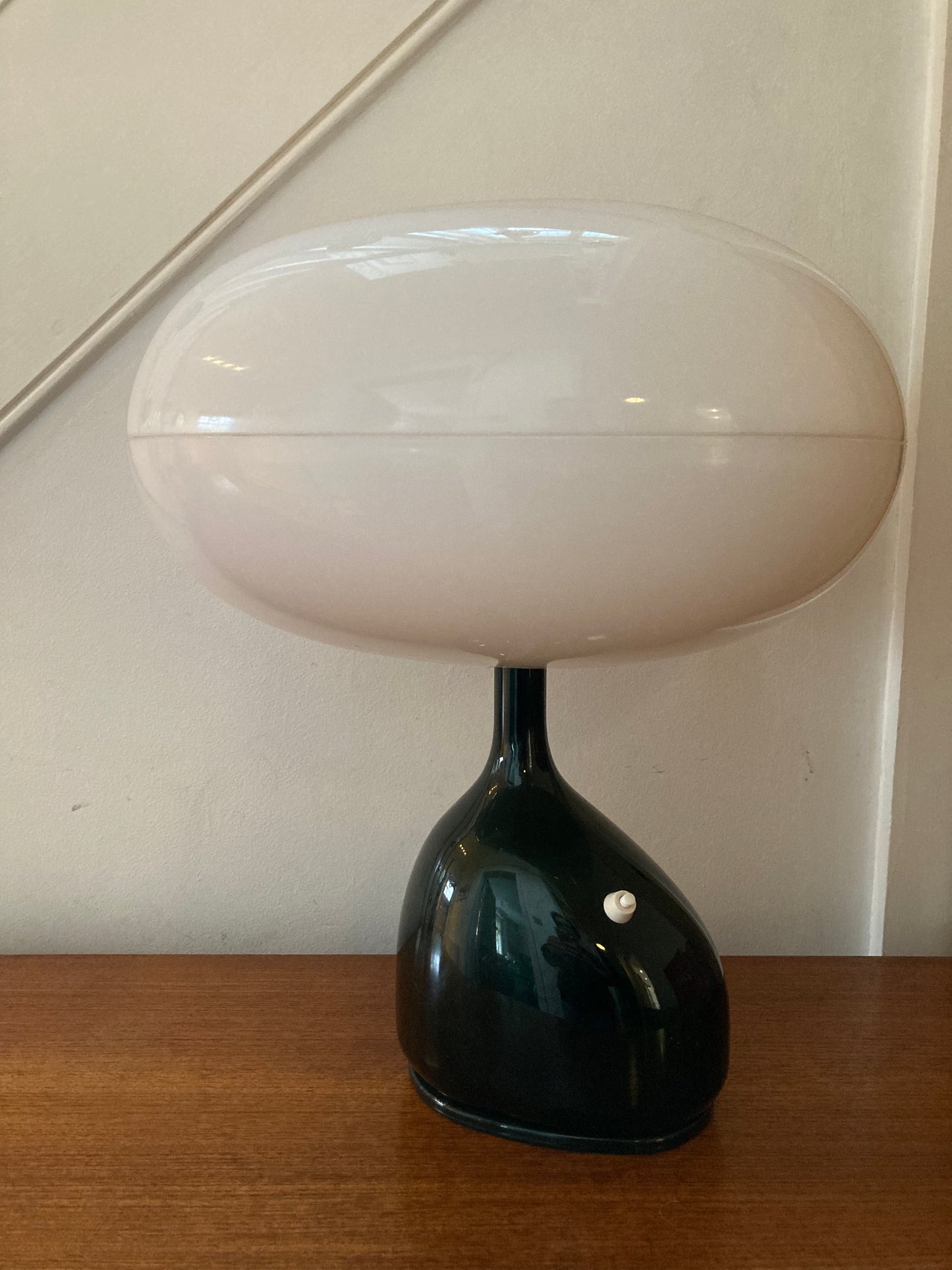 Magnus Elebäck &amp; Carl Öjerstam: Table lamp ENERGI-BUTELJ  - Awesome