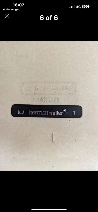 Vintage Beige Shell Chair - Charles & Ray Eames for Herman Miller