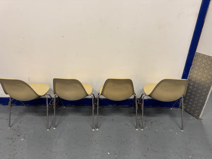 Vintage Beige Shell Chair - Charles & Ray Eames for Herman Miller