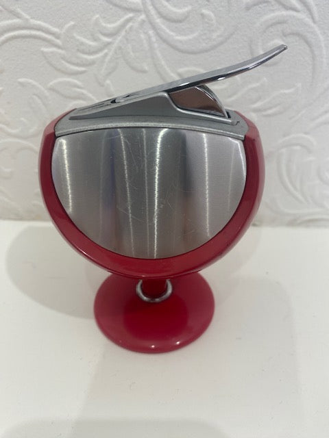 Vintage MARUMAN T26 Sharon Desk / Table Lighter Fuchsia Pink