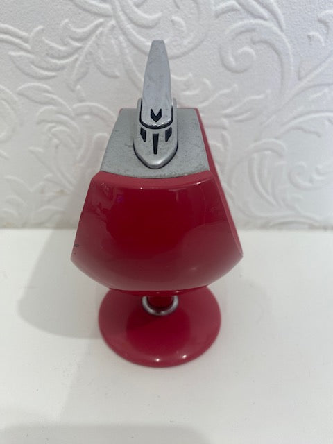 Vintage MARUMAN T26 Sharon Desk / Table Lighter Fuchsia Pink