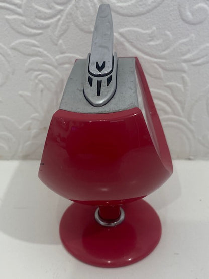 Vintage MARUMAN T26 Sharon Desk / Table Lighter Fuchsia Pink