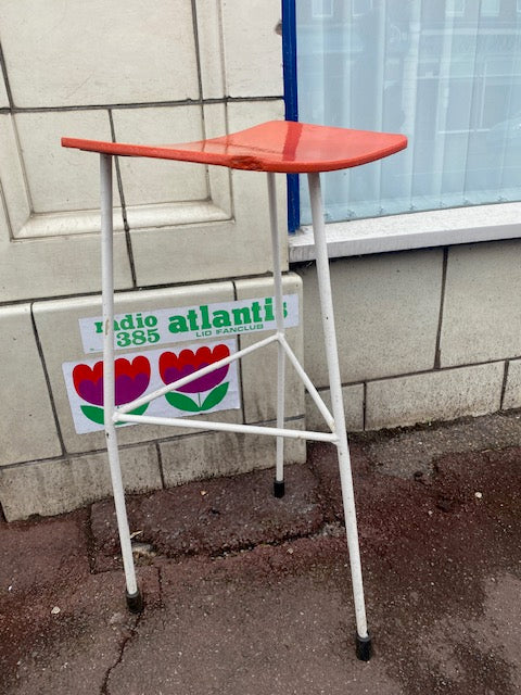 Dennis Lennon Stool 1950s - orange and white x