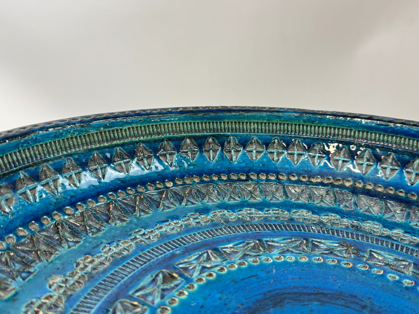 Bitossi Rimini Blue Ceramic Charger Plate by Aldo Londi | Italian Mid-Century Design