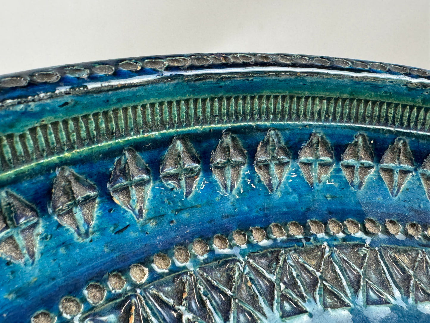 Bitossi Rimini Blue Ceramic Charger Plate by Aldo Londi | Italian Mid-Century Design