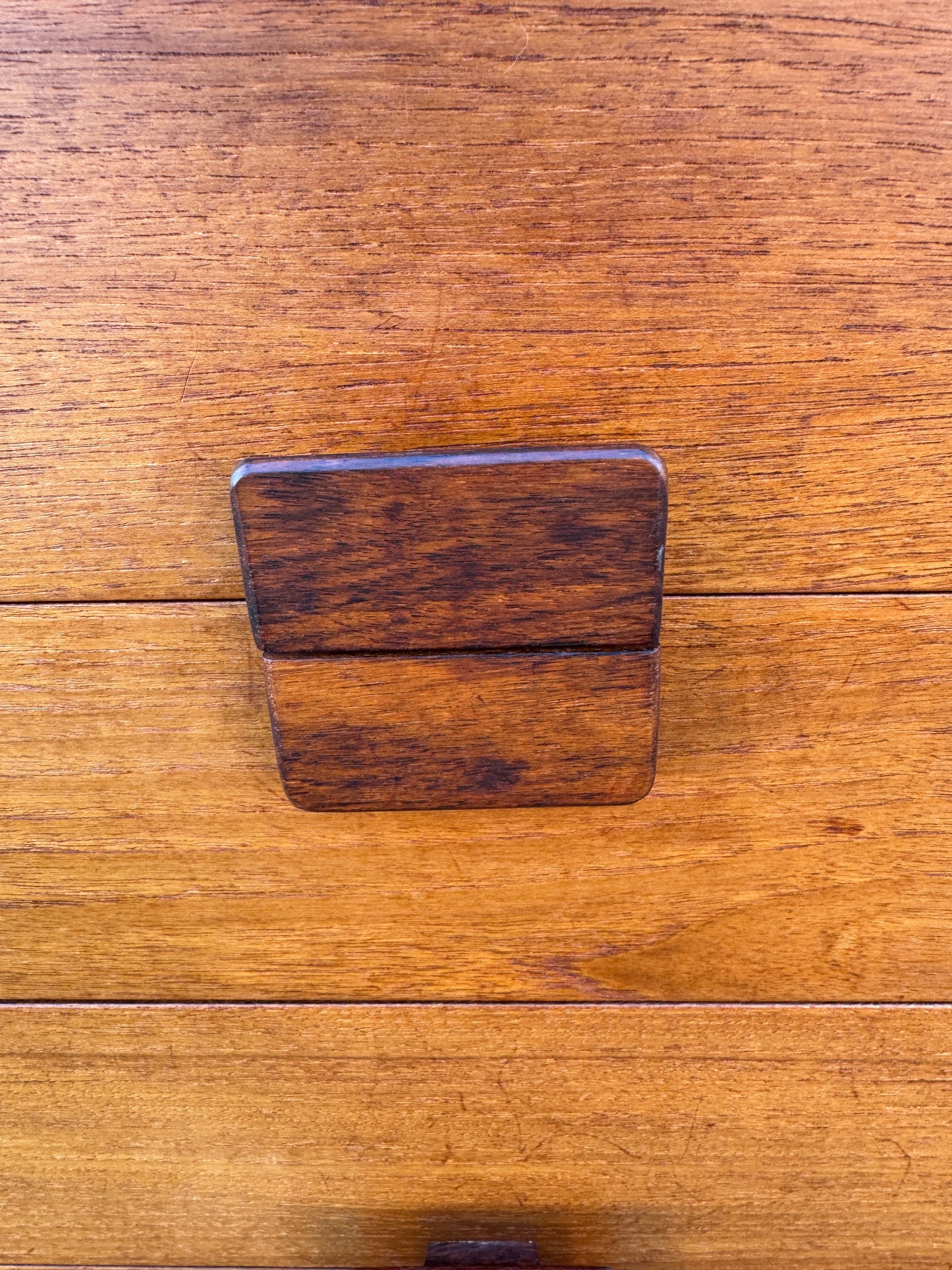 Vintage Danish Range Teak Chest of Drawers by Ib Kofod-Larsen for G Plan – 1960s Mid-Century Modern (HP)