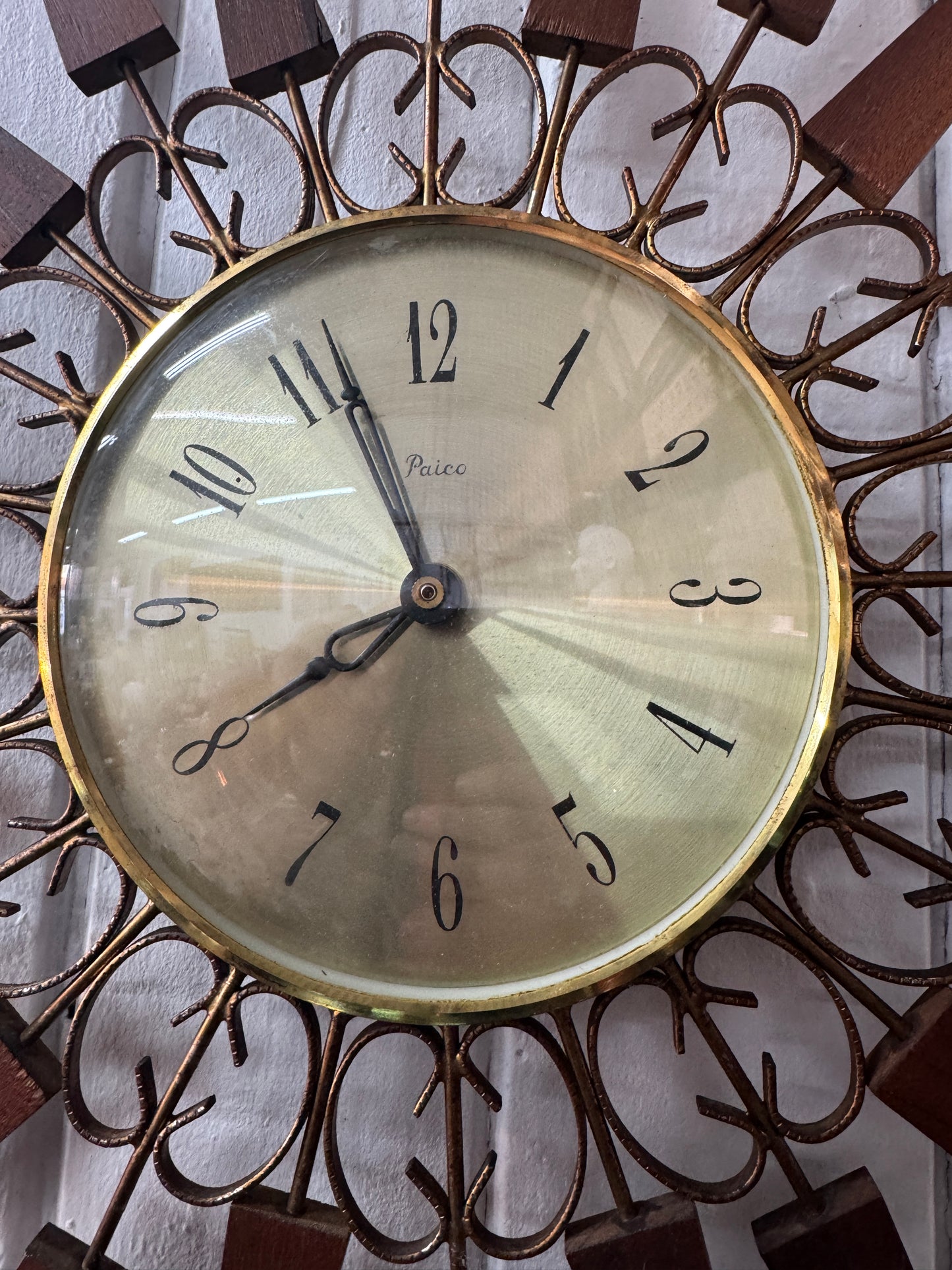 Vintage Mid-Century Modern Paico Sunburst Wall Clock – Teak & Brass Starburst Design, 1960s–1970s