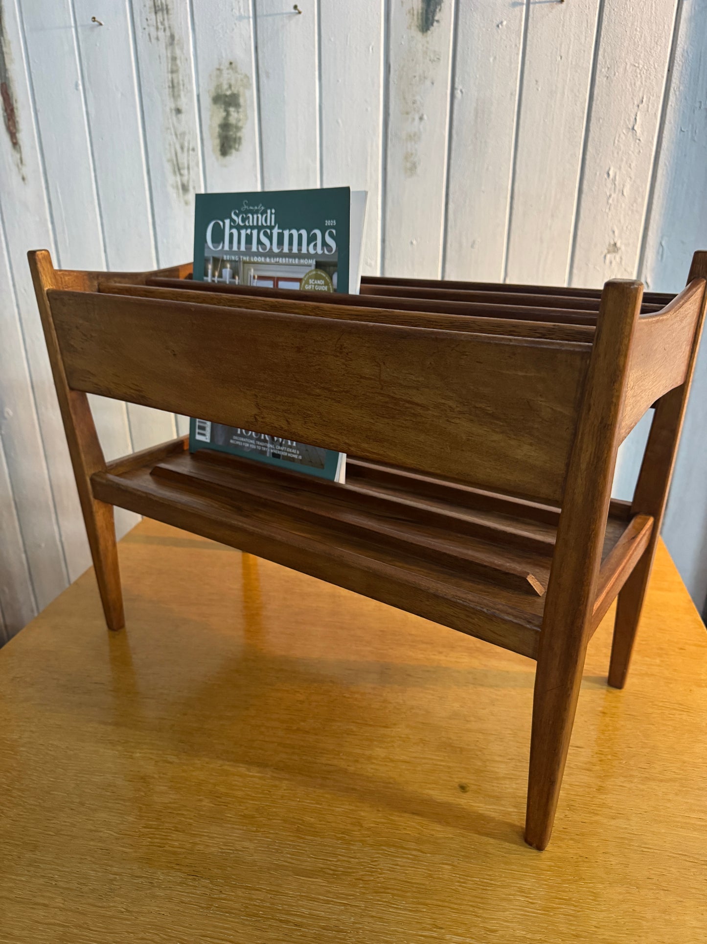 Mid-Century Danish Teak Magazine Rack – 1960s Scandinavian Modern Design