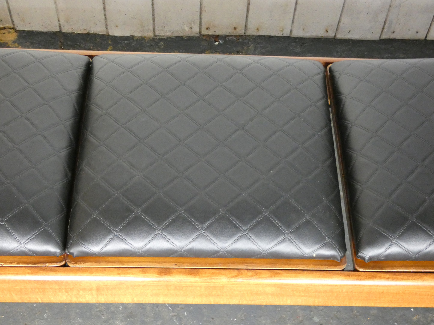 Mid-Century Teak Coffee Table / Bench with Jacqueline Groag Cityscape Design – Reupholstered Seat Pads