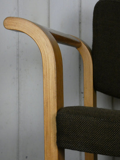 Pair of Magnus Olesen chairs  - Made in Denmark