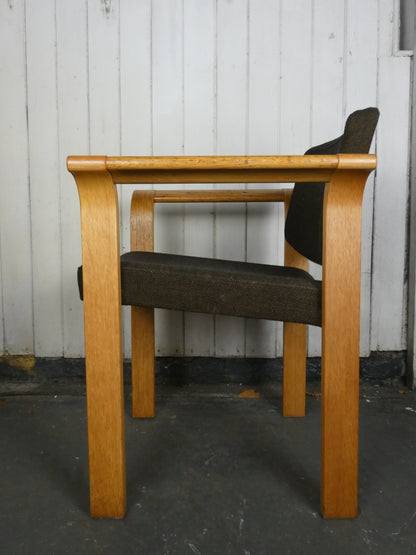 Pair of Magnus Olesen chairs  - Made in Denmark