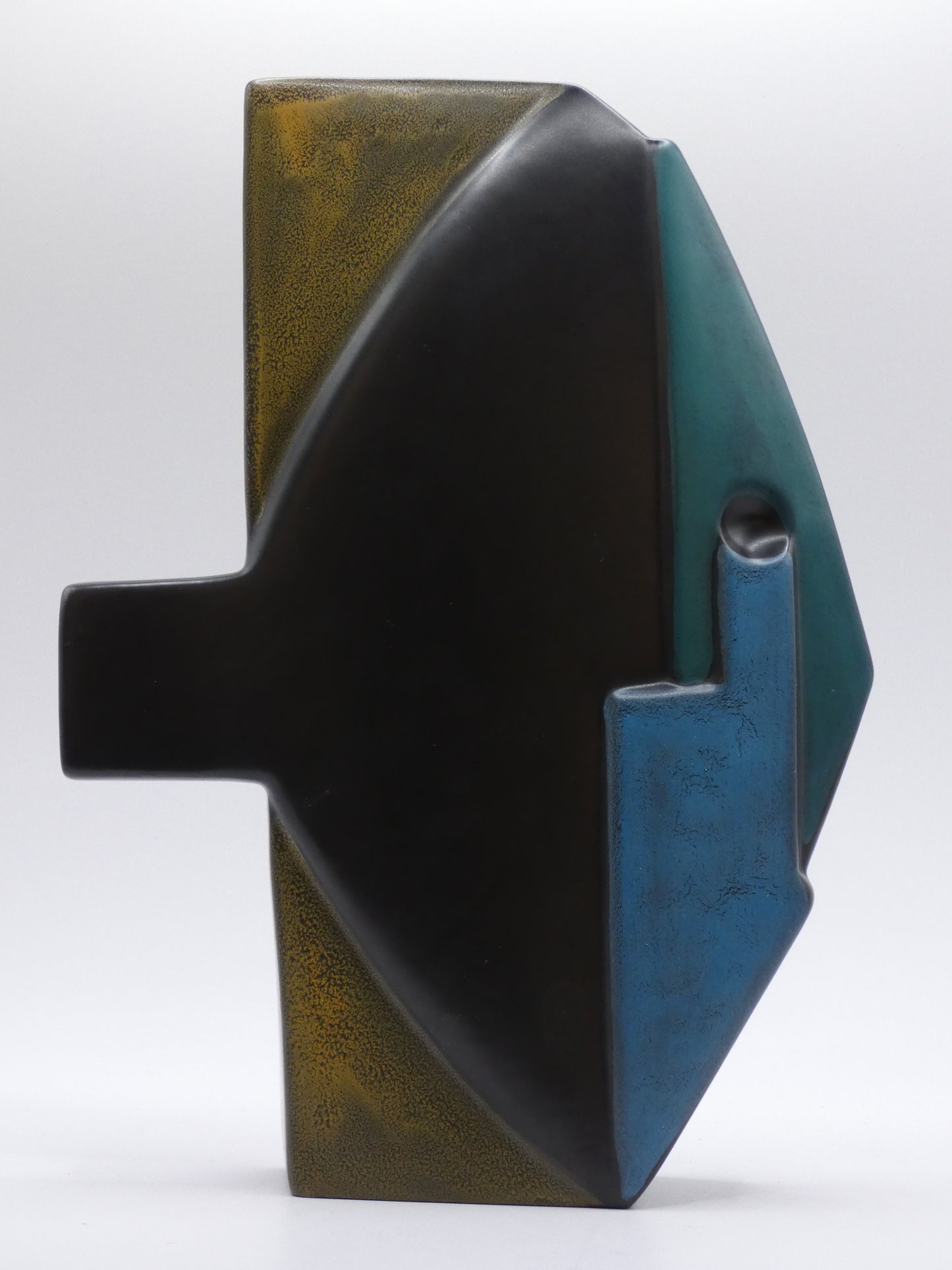 This striking CUIILA “I Cases” ceramic  FISH sculpture vase is a contemporary art piece that blends