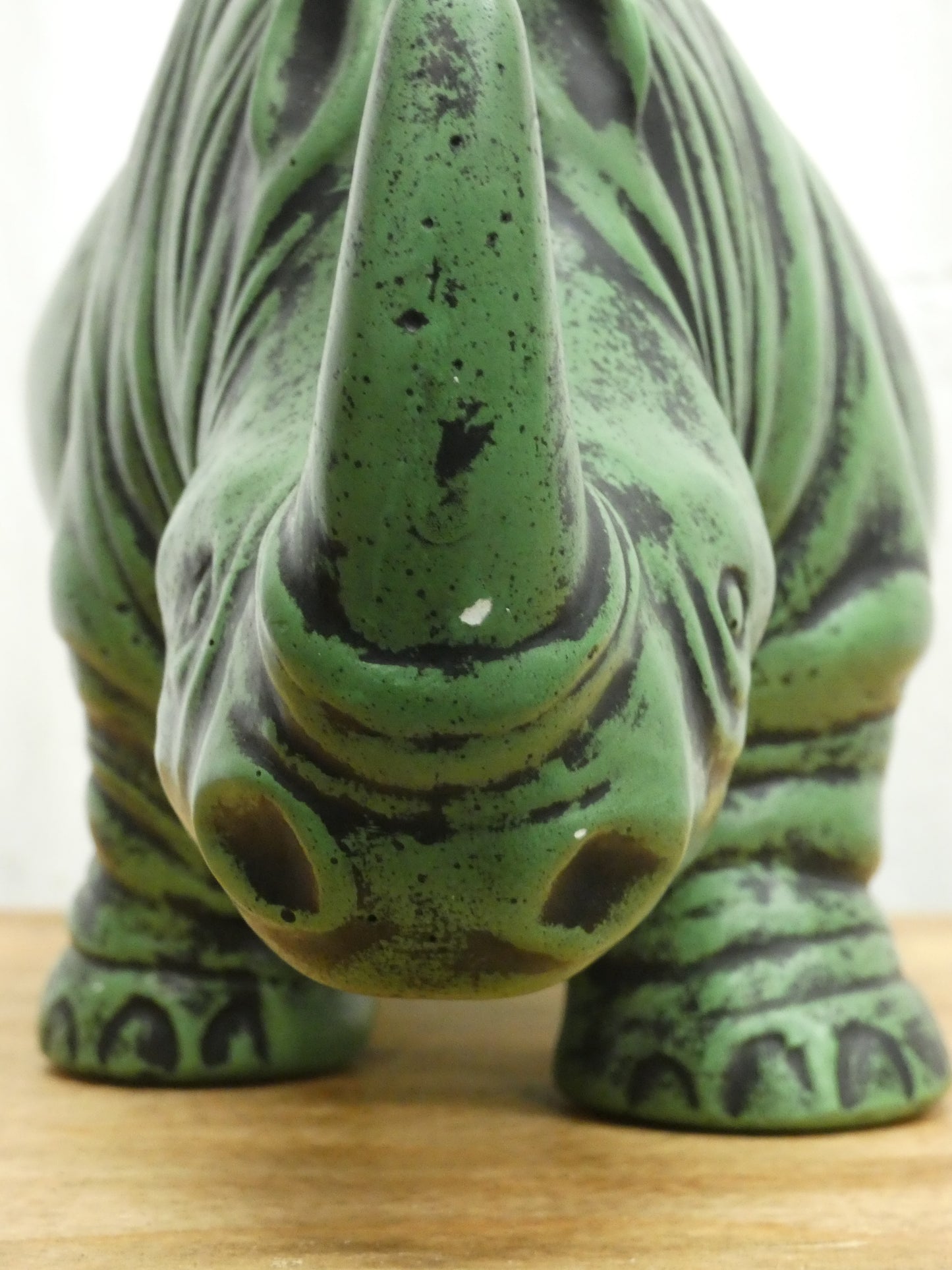 Mid-Century Modern Plaster Rhino Sculpture – Green with Dark Accents – 25.5 cm