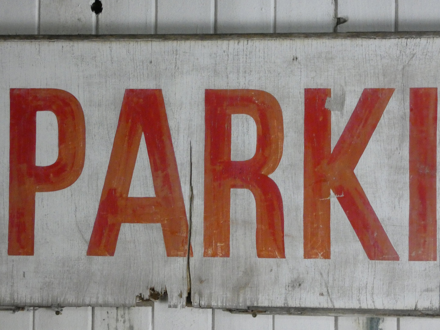 Vintage “No Parking” Wooden Sign – 1950s/60s Industrial Wall Sign with Red Lettering & Patina