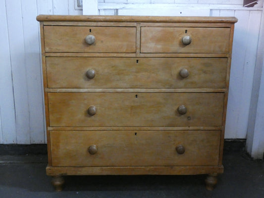 Victorian Chest of Drawers c.1890 – Antique Solid Wood 4 Drawer Cabinet – Original Character Storage