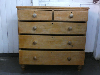 Victorian Chest of Drawers c.1890 – Antique Solid Wood 4 Drawer Cabinet – Original Character Storage
