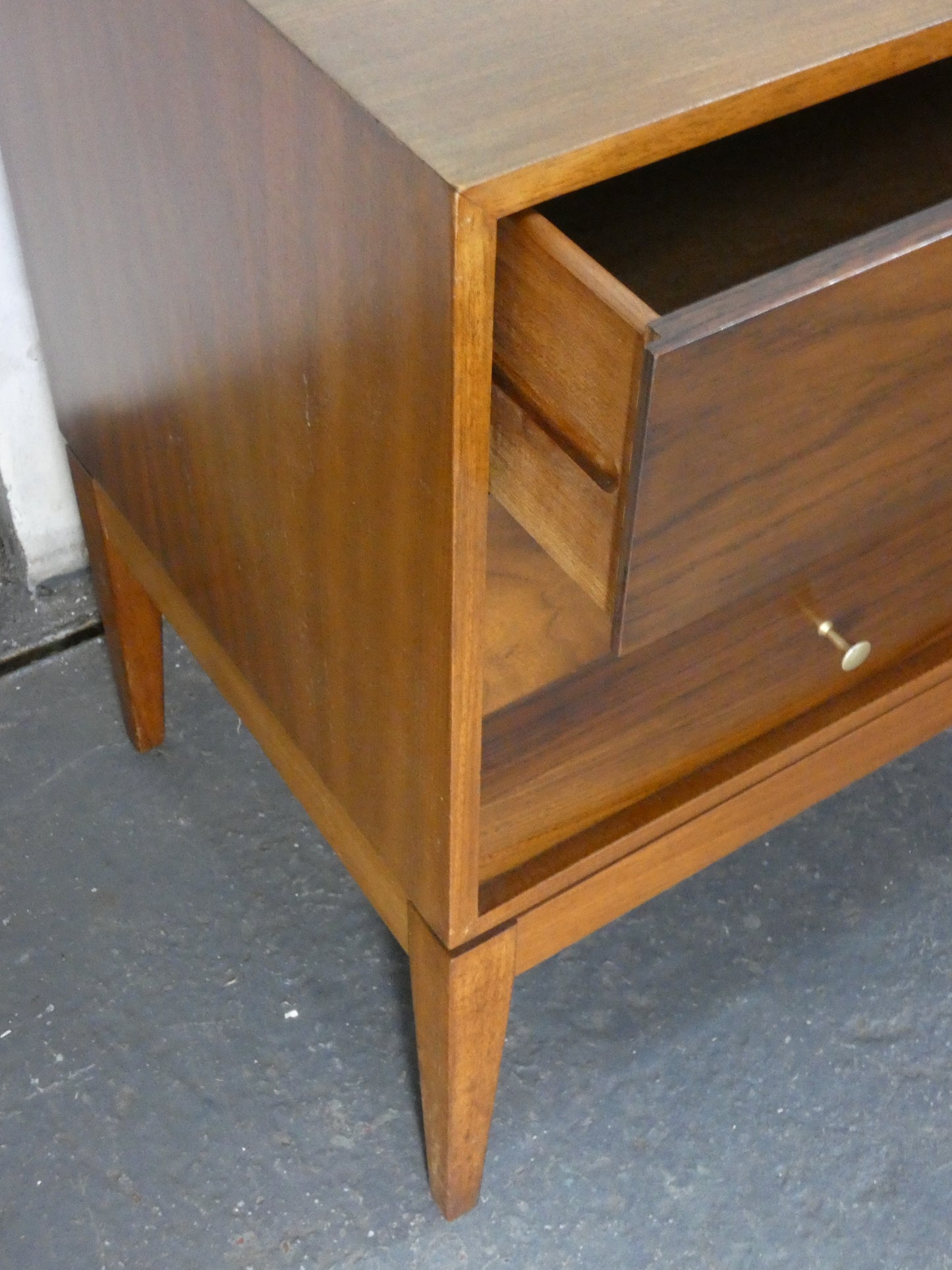 Uniflex smallUniflex Vintage Teak Chest of Drawers – Mid Century Modern Dresser – Retro Storage Cabinet