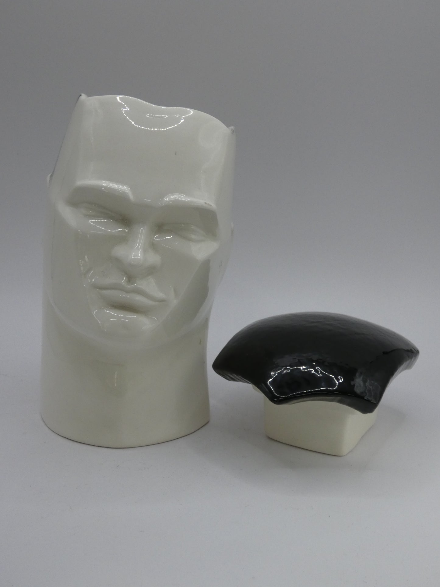 Vintage Swineside Ceramics Black & White Male Head Bust – New Romantic Era Style 80s