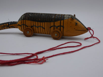 Vintage Folk Art Wooden Pull-Along Mouse Toy with Articulated Tail – Handcrafted Rustic Critter