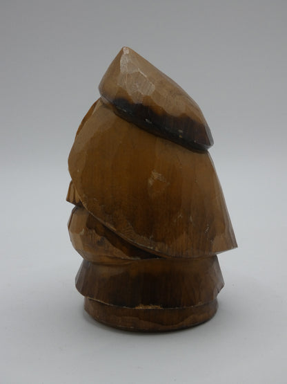 Vintage Hand-Carved Wooden Folk Art Grumpy Lady Figure – Charming Rustic Character Sculpture 14cm