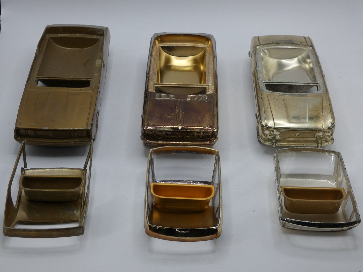 Ashtray desk tidy  Japanese Cars 70s  - RARE in UK