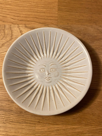 Purbeck Pottery  - England Sunshine / Sun Ray face  dish