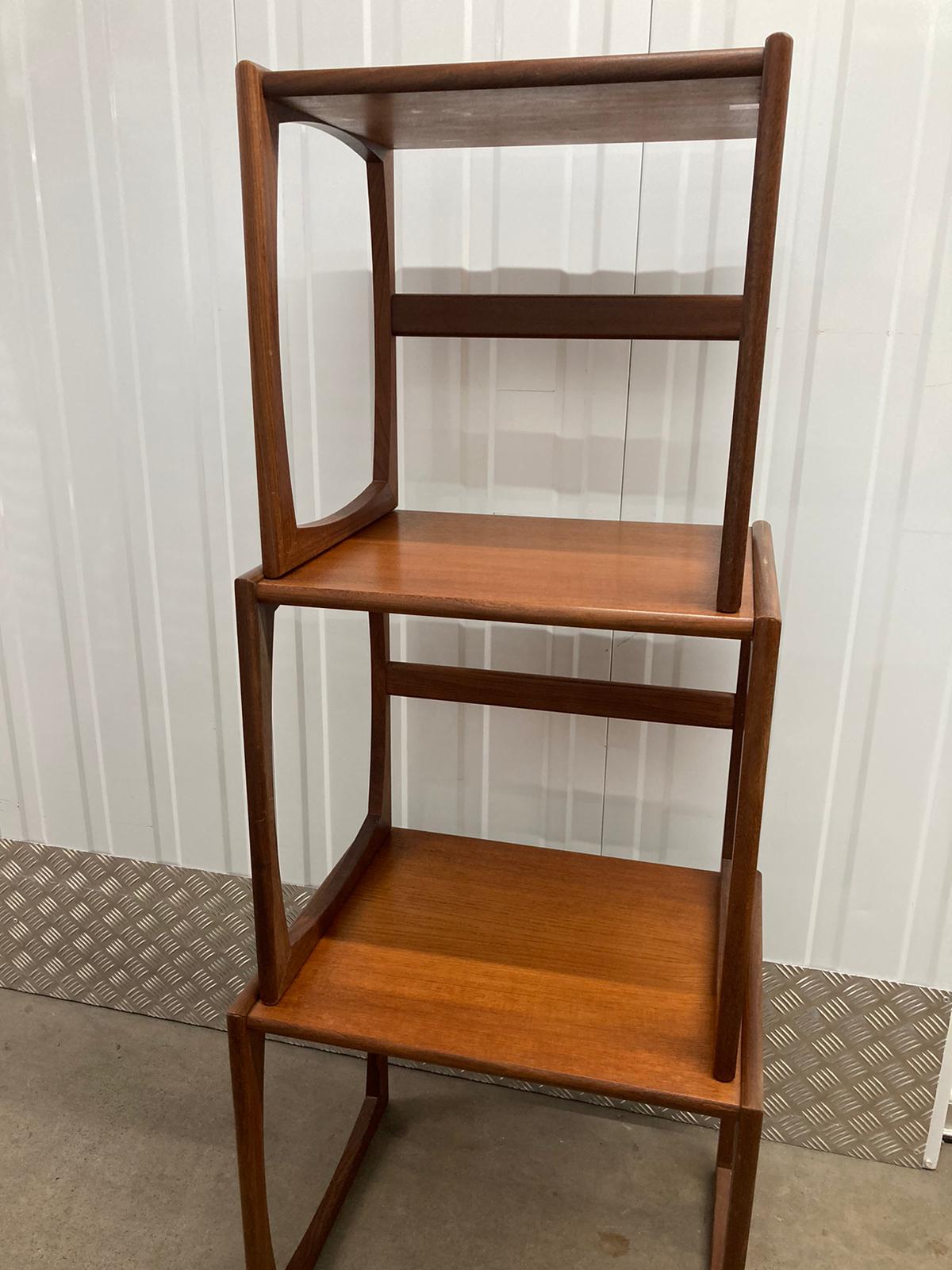 A TEAK MID CENTURY G PLAN QUADRILLE NEST OF 3 TABLES VINTAGE