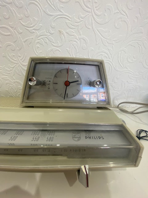 Philips Clock radio - working German  1967