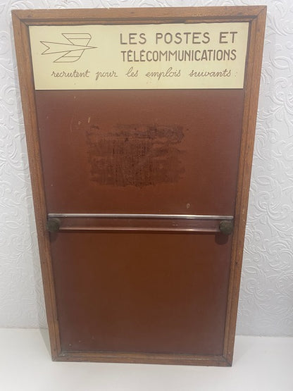 Les Postes Et Telecommunications - Notice Board