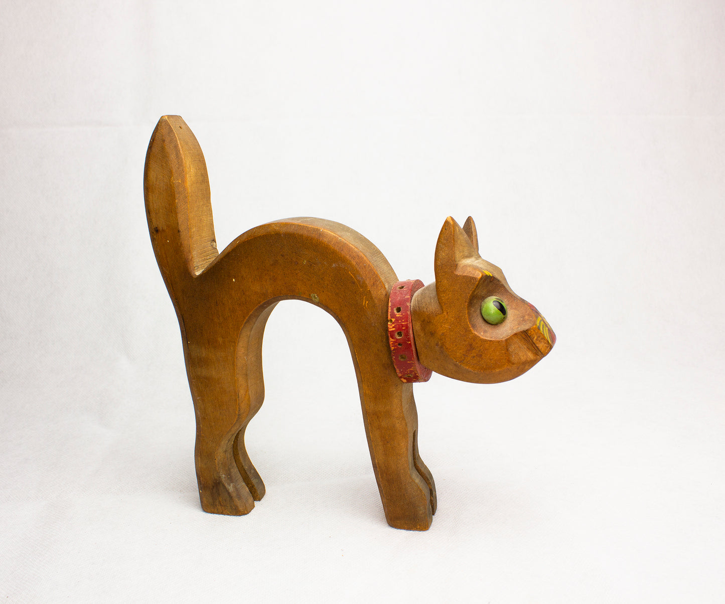 Mid Century Wooden Cat : Name Walter