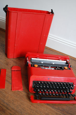 OLIVETTI VALENTINE Vintage red Portable TYPEWRITER - Ettore Sottsass