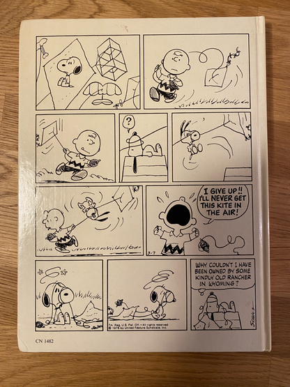 Peanuts - You're a Good Scout Snoopy - The Peanuts Gang . Lucy rules  ok?